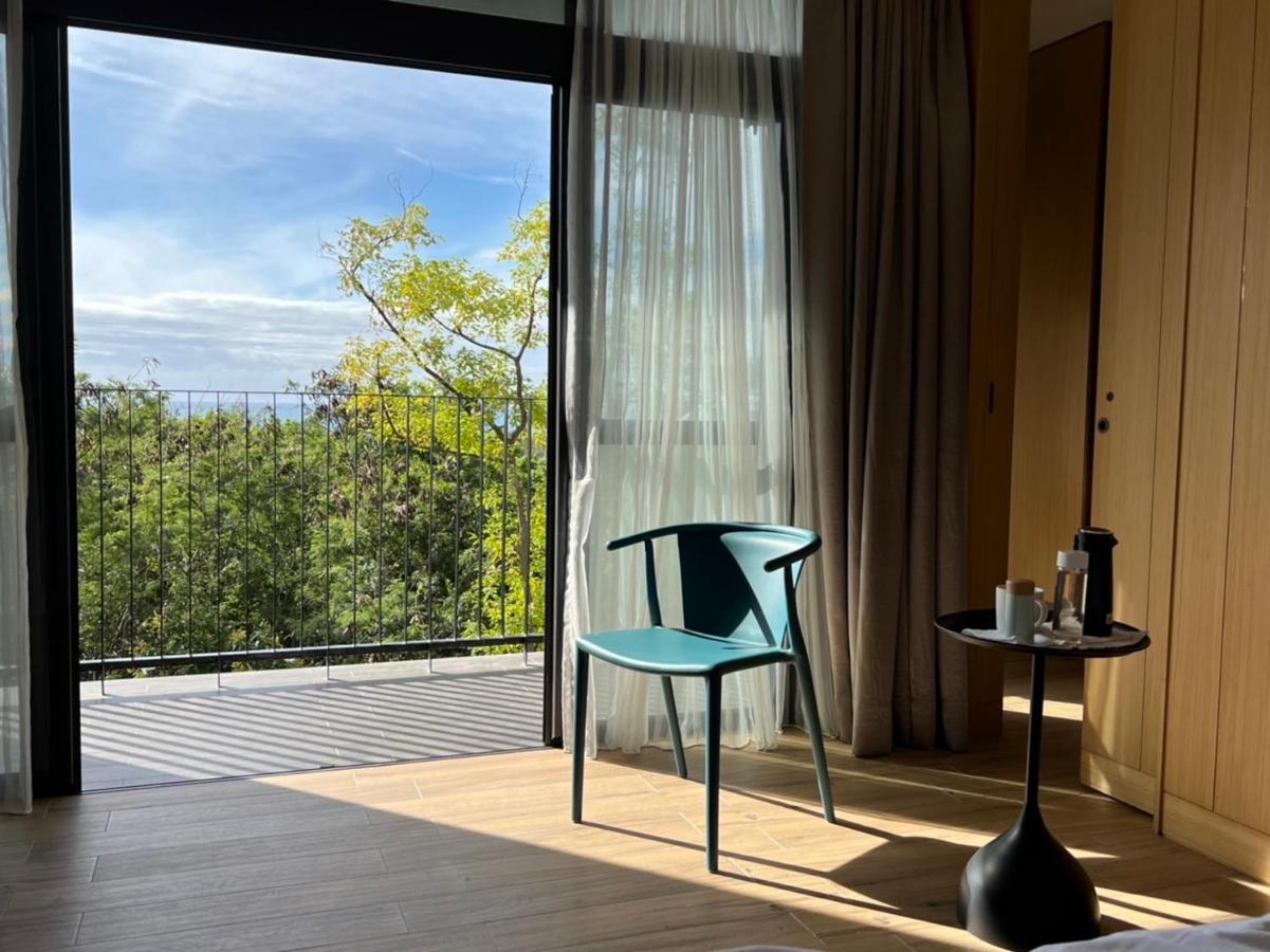 Ferienwohnung La Tree 普椿農場木子莊園 Donghe Exterior foto